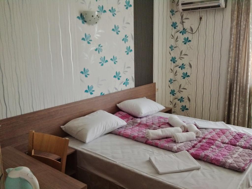 Morska Zvezda Guest House Τσερνομόρετς Δωμάτιο φωτογραφία